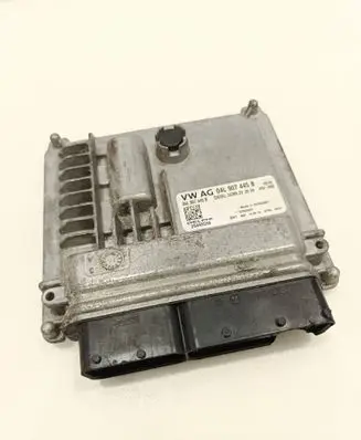 Skoda Octavia Mk3 (5E) Engine control unit/module 04L907445B 28445556