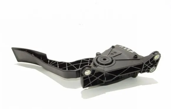 Nissan Pathfinder R51 Accelerator throttle pedal