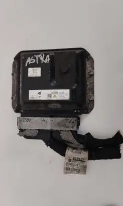 Opel Astra H Engine control unit/module 55571776 D09005 MB2758009540