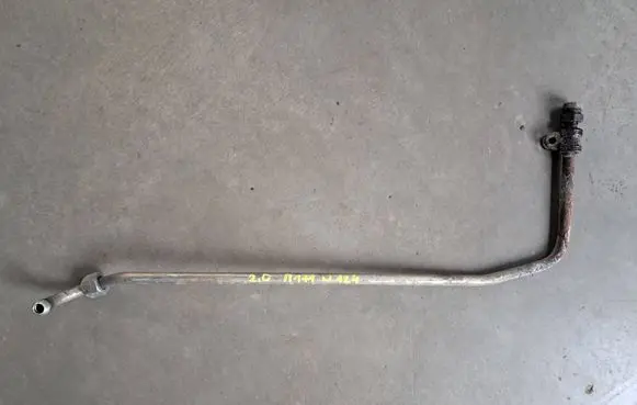 Mercedes-Benz E W124 Gearbox oil cooler pipe/hose 1242704296