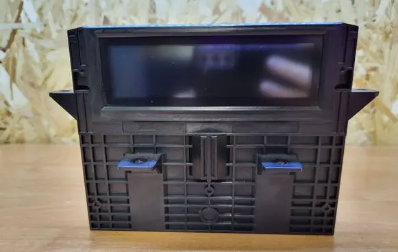 Volvo XC60 Screen/display/small screen 30772584 M8382100330