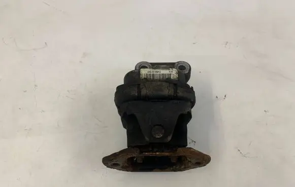 Chrysler 300 - 300C Engine mount bracket 04578190AD