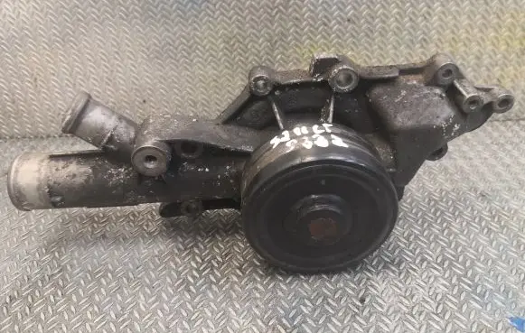 Mercedes-Benz E W211 Water pump 6462010110