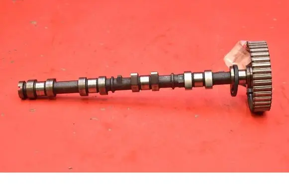 Ford Focus C-MAX Camshaft L913B