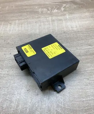 Mercedes-Benz S W220 Light module LCM 2208203026 0307870002