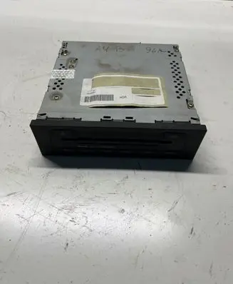 CD/DVD changer