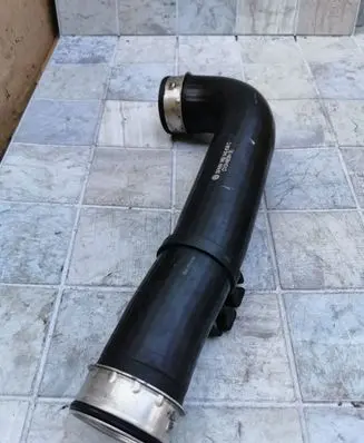 Volkswagen Golf Plus Intercooler hose/pipe 1K0145938C