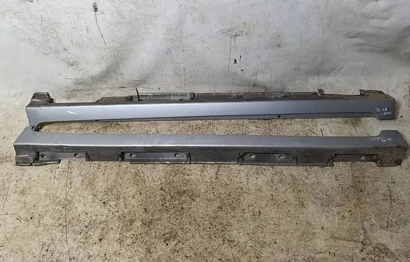 Toyota Verso Sill 75850-0F010 75860-0F010