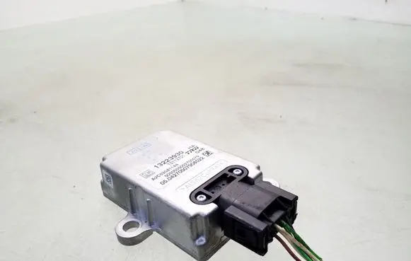Opel Vectra C ESP acceleration yaw rate sensor 13223930 15113701