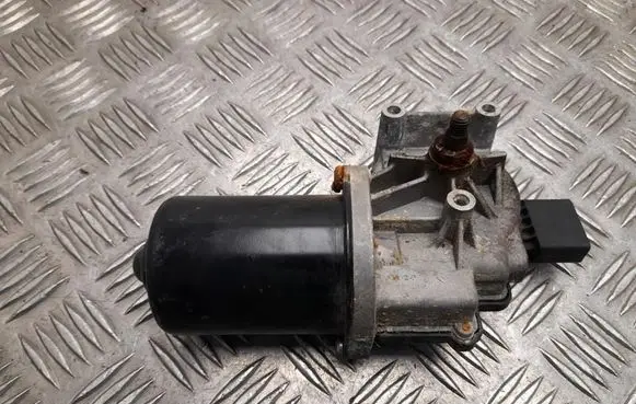 Volkswagen Crafter Wiper motor 7C1955113