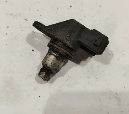 Camshaft position sensor