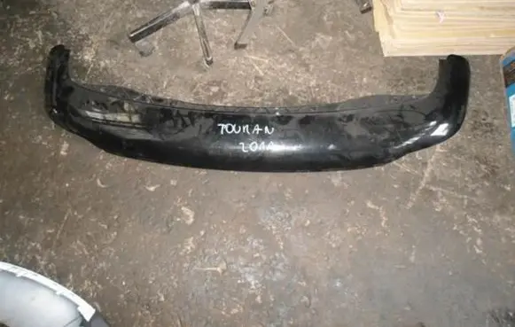 Volkswagen Touran II Rear bumper lower part trim