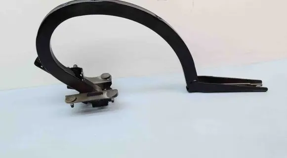 BMW 4 G22 G23 G24 G26 Tailgate/trunk/boot hinge 7487623
