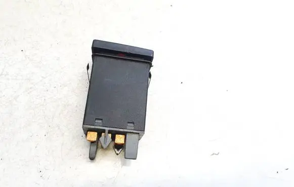 Volkswagen PASSAT B5.5 Hazard light switch 3b0953235d