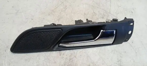 Opel Zafira B Front door interior handle 26512 13236020