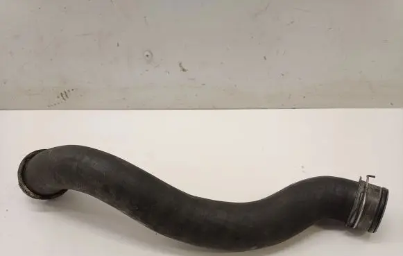 Mercedes-Benz E W212 Engine coolant pipe/hose