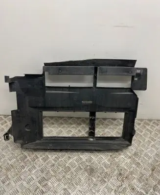 Ford Focus Intercooler air guide/duct channel BM518473CF