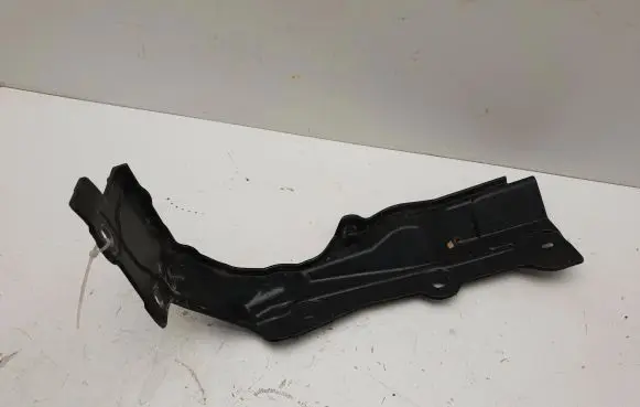 BMW 2 F22 F23 Other engine bay part 7331242 15677210