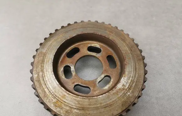 Volkswagen Golf IV Fuel pump gear (pulley) 038130111A