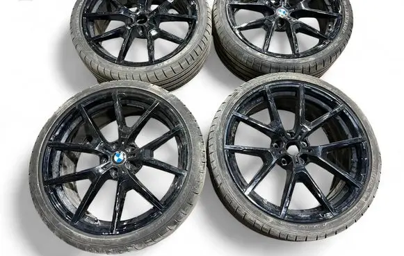 R20 alloy rim