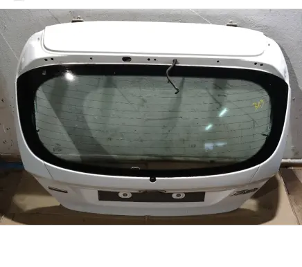 Ford Fiesta Tailgate/trunk/boot lid 8A61A40414AH