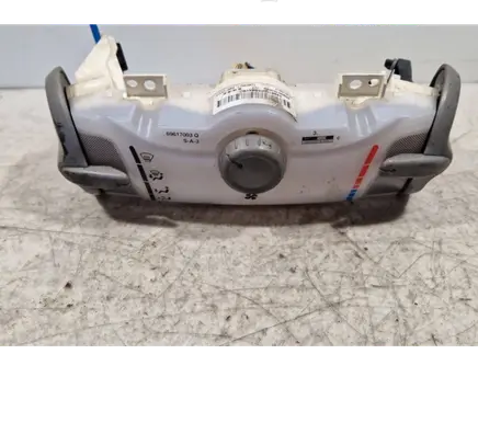 Peugeot 107 Climate control unit 559000H010 106062769610003 P69610003B64Y8U