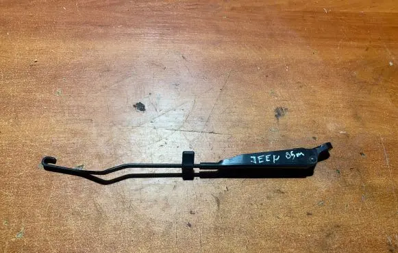 Jeep Cherokee Rear wiper blade arm 55155885AB
