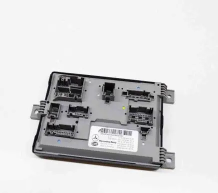 Mercedes-Benz C W205 Central body control module A1679024501 A2059012014
