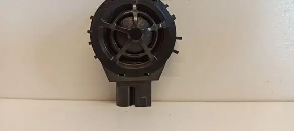 Audi A1 Front door speaker 83A035398