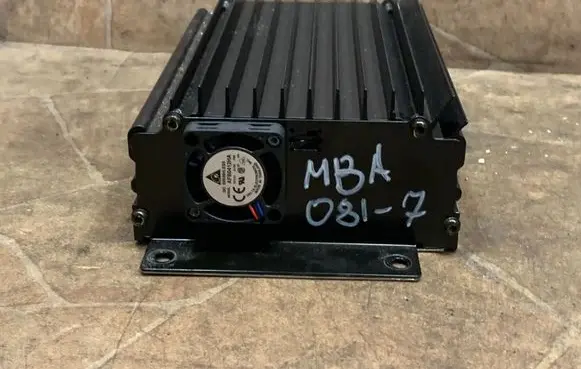 Mercedes-Benz SL R230 Sound amplifier A2308203889