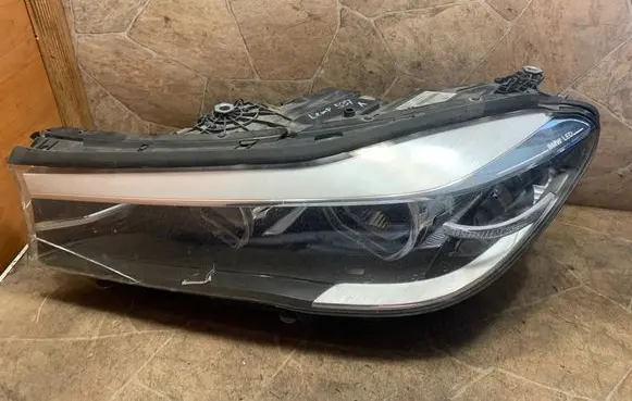 BMW 7 G11 G12 Headlight/headlamp 7349095