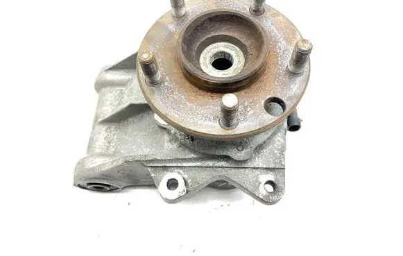 Jaguar XK8 - XKR Rear wheel hub MJA3290AAC