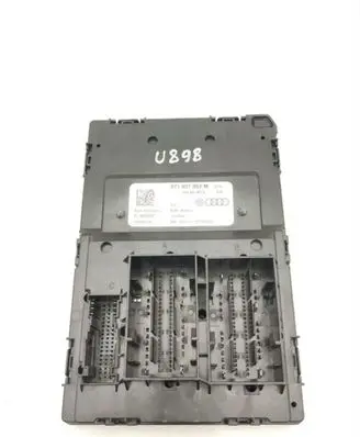 Porsche Taycan 9J1 Comfort/convenience module 971907063M