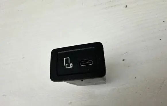 Mercedes-Benz GLC X253 C253 USB socket connector A2478209000 HW1751SW1751 0016351