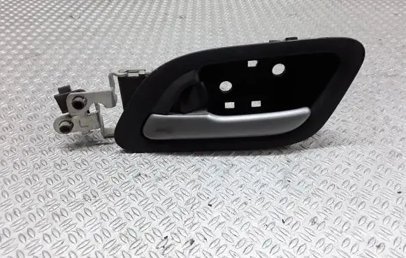 Honda FR-V Rear door interior handle