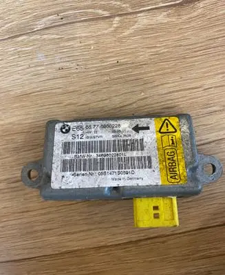 BMW 7 E65 E66 Airbag deployment crash/impact sensor 6960228