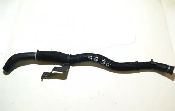 Ford Mondeo Mk III Engine coolant pipe/hose