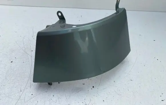 Toyota Avensis T220 Rear/tail light trim molding 