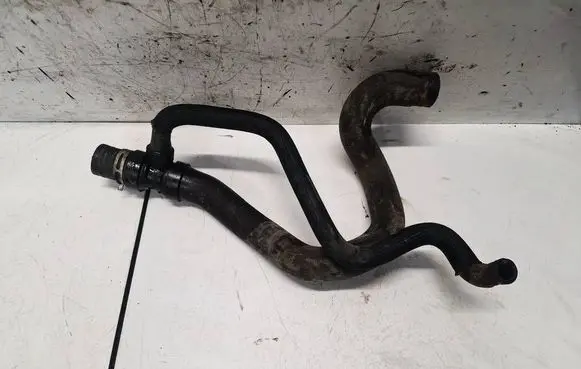 Peugeot 407 Engine coolant pipe/hose 