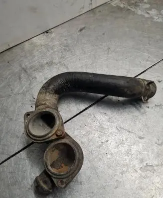 Volkswagen Jetta II Engine coolant pipe/hose 191121051 055121121F