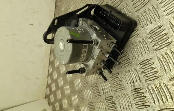 Volkswagen T-Roc ABS Pump 5QA614517BA