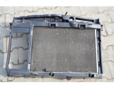 Peugeot 207 CC Radiator support slam panel