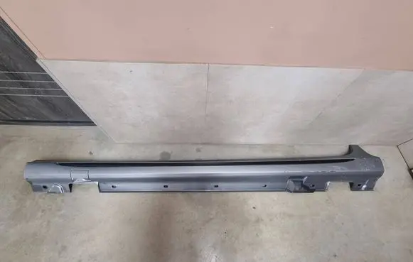 Mercedes-Benz CLS C218 AMG Sill A218690XX00