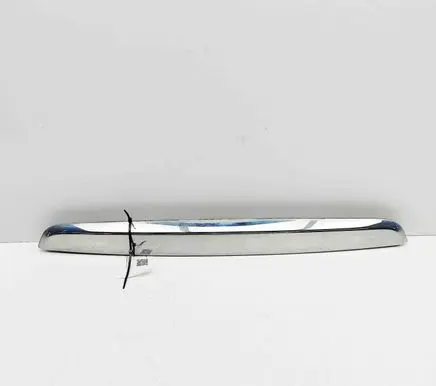 Suzuki Grand Vitara II Trunk door license plate light bar 8394178K1 8394178K0