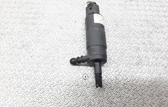 Audi A3 S3 8L Windscreen/windshield washer pump 1J0955681