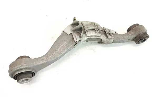 BMW 5 G30 G31 Rear control arm 6883339