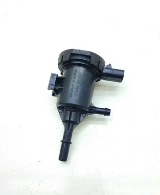 Mercedes-Benz E W212 Vacuum valve A0014760532