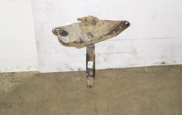 Citroen C4 Grand Picasso Front shock absorber mounting bracket 