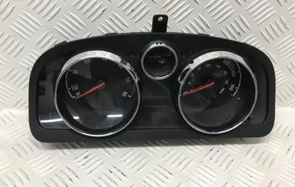 Opel Antara Speedometer (instrument cluster) 95194763