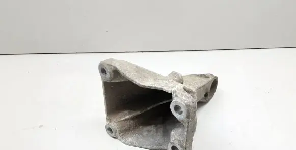 BMW X1 E84 Engine mounting bracket 6777064